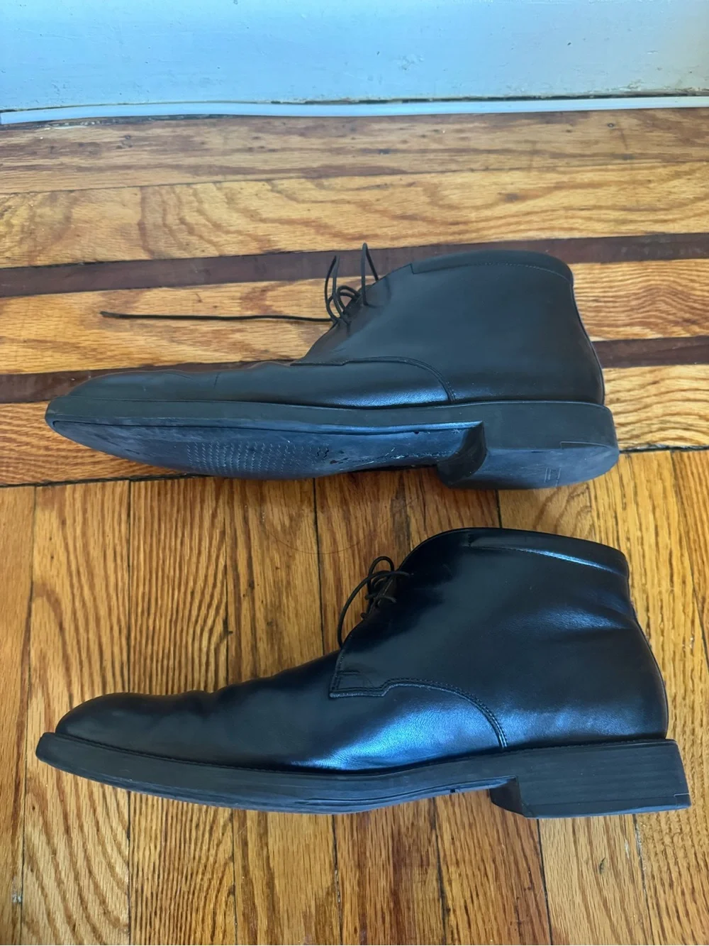 Black Leather Men’s Chukka Boots